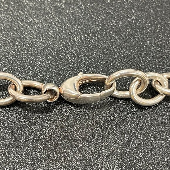 Gucci Sterling Silver Charm Necklace. (172836) - Picture 5 of 16